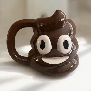 Fine Life Novelty Poop Emoji Ceramic 20 oz. Mug Color Brown